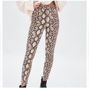 ZARA | High Rise Snakeskin Printed Jeans